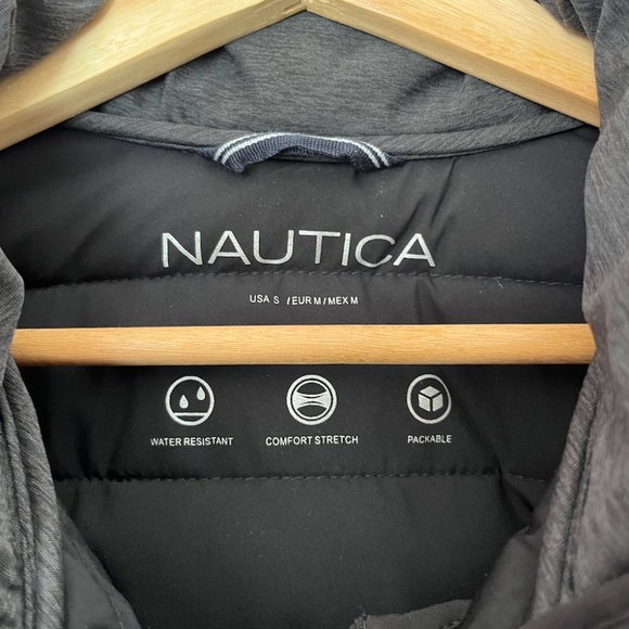 Nautica Women's Short Puffer Jacket with Removable Hood - Picture 3 of 4